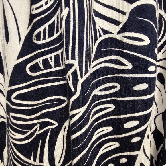 Tommy Bahama top - Picture 3 of 7